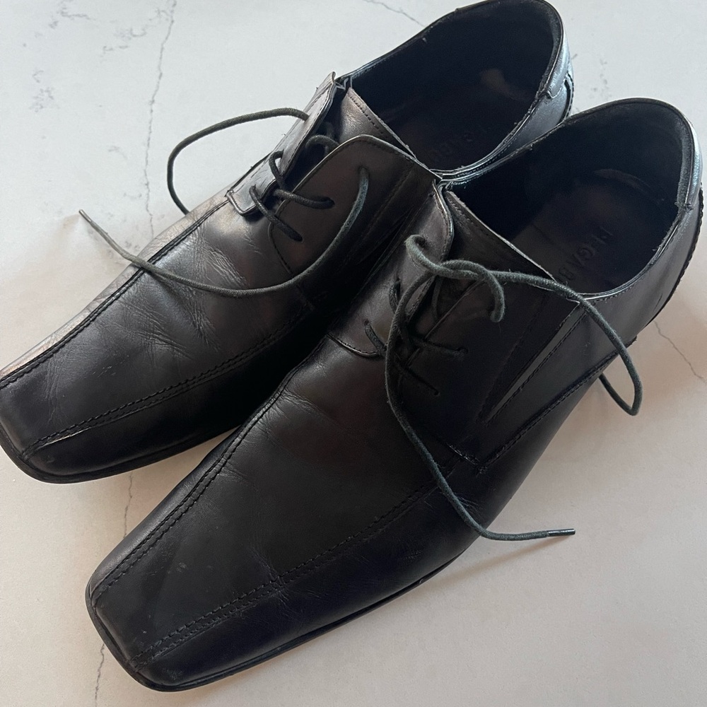 Men’s Pegabo black leather shoes size 12